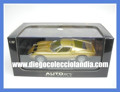 LAMBORGHINI MIURA SV (GOLD ) CON LUCES DE AUTO ART SLOT RACING REF/ 13112 . TODOS LOS COCHES DE SLOT DE LA WEB, SON COMPATIBLES CON CIRCUITOS SCALEXTRIC, SUPERSLOT, NINCO Y CARRERA.