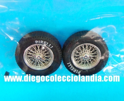 Llantas Clásicas con neumático Pirelli ( 2 Unidades ) Diámetro: 21,2 mm - Ancho: 6mm Eje: 3/32 - Tornillo: M2.5 de Mitoos Ref/ M036P.

