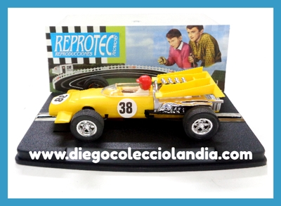McLAREN " AMARILLO " DE REPROTEC REF/ 5043 AM . TODOS LOS COCHES DE LA WEB, SON COMPATIBLES CON CIRCUITOS SCALEXTRIC, SUPERSLOT, NINCO Y CARRERA..... www.diegocolecciolandia.com . Tienda Slot Scalextric Madrid España . Slot Cars Shop Madrid Spain .